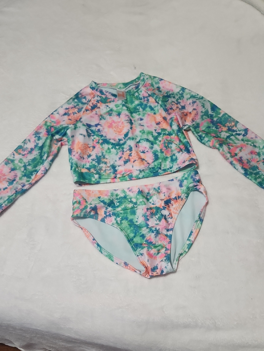Cat & Jack Girls' Two-Piece Floral Rash Guard Set - Pink, Green, Blue